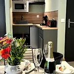 Cote Nuit Apartment